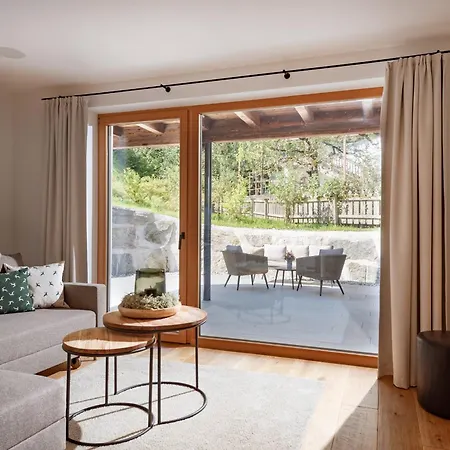 Sonnen-chalet Mit Grosszuegiger Terrasse קירשברג אין טירול