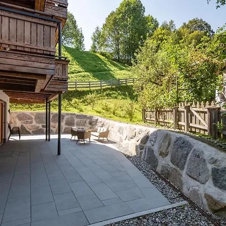 Sonnen-chalet Mit Großzügiger Terrasse Kirchberg in Tirol